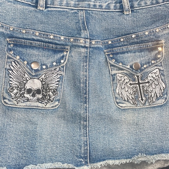 Y2K Hot topic skirt ! - Picture 3 of 4